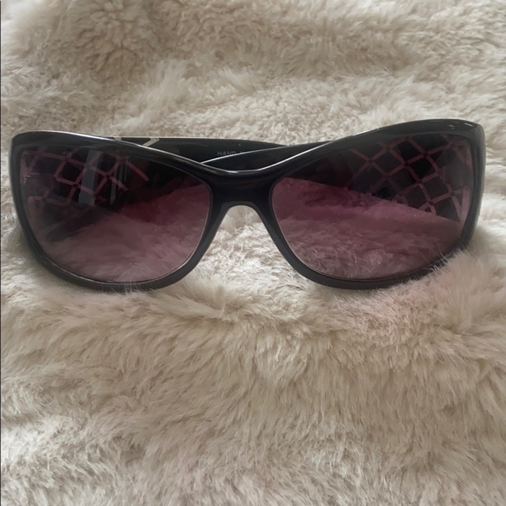 🥳 Sunglasses